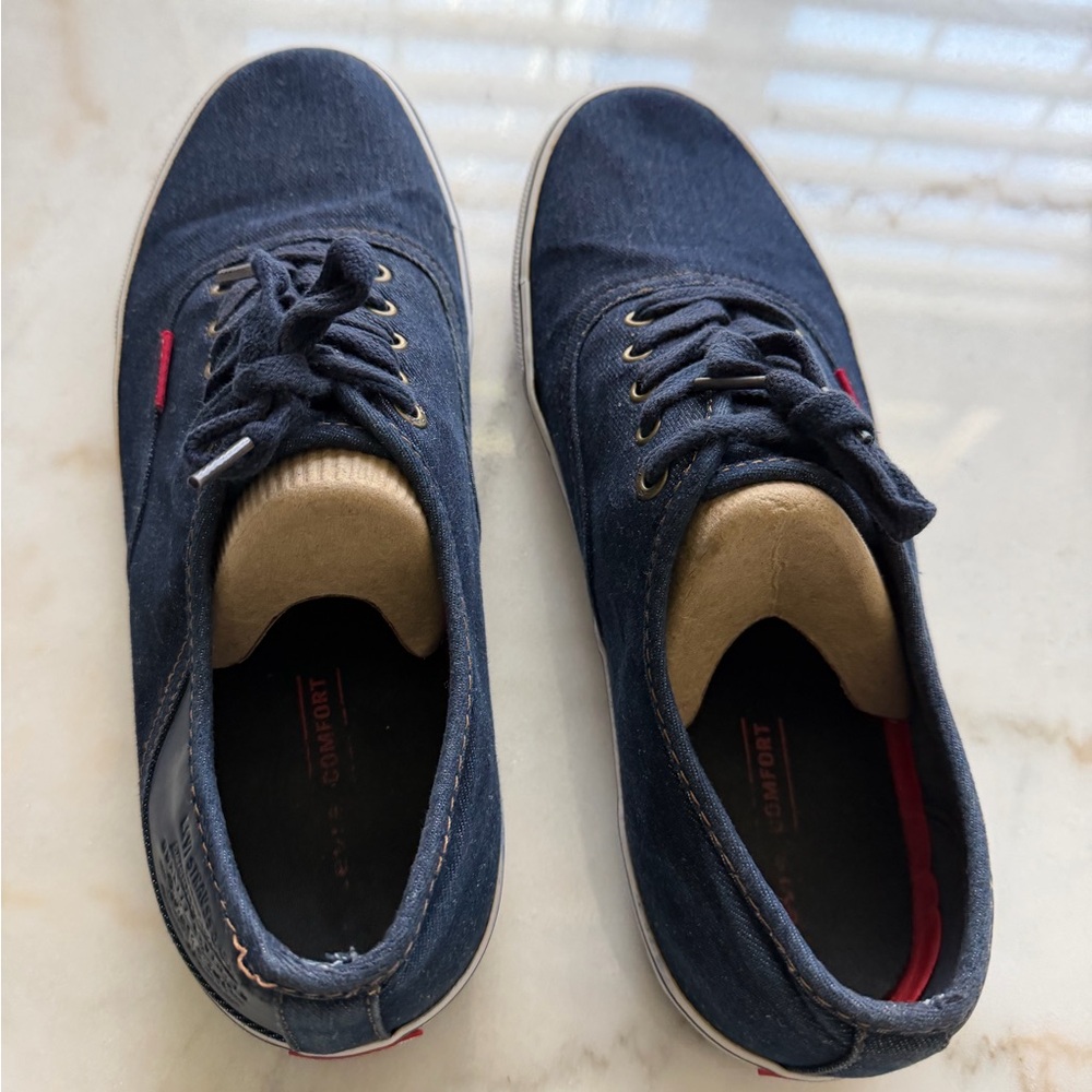 Levi's Dark Blue Canvas Sneakers